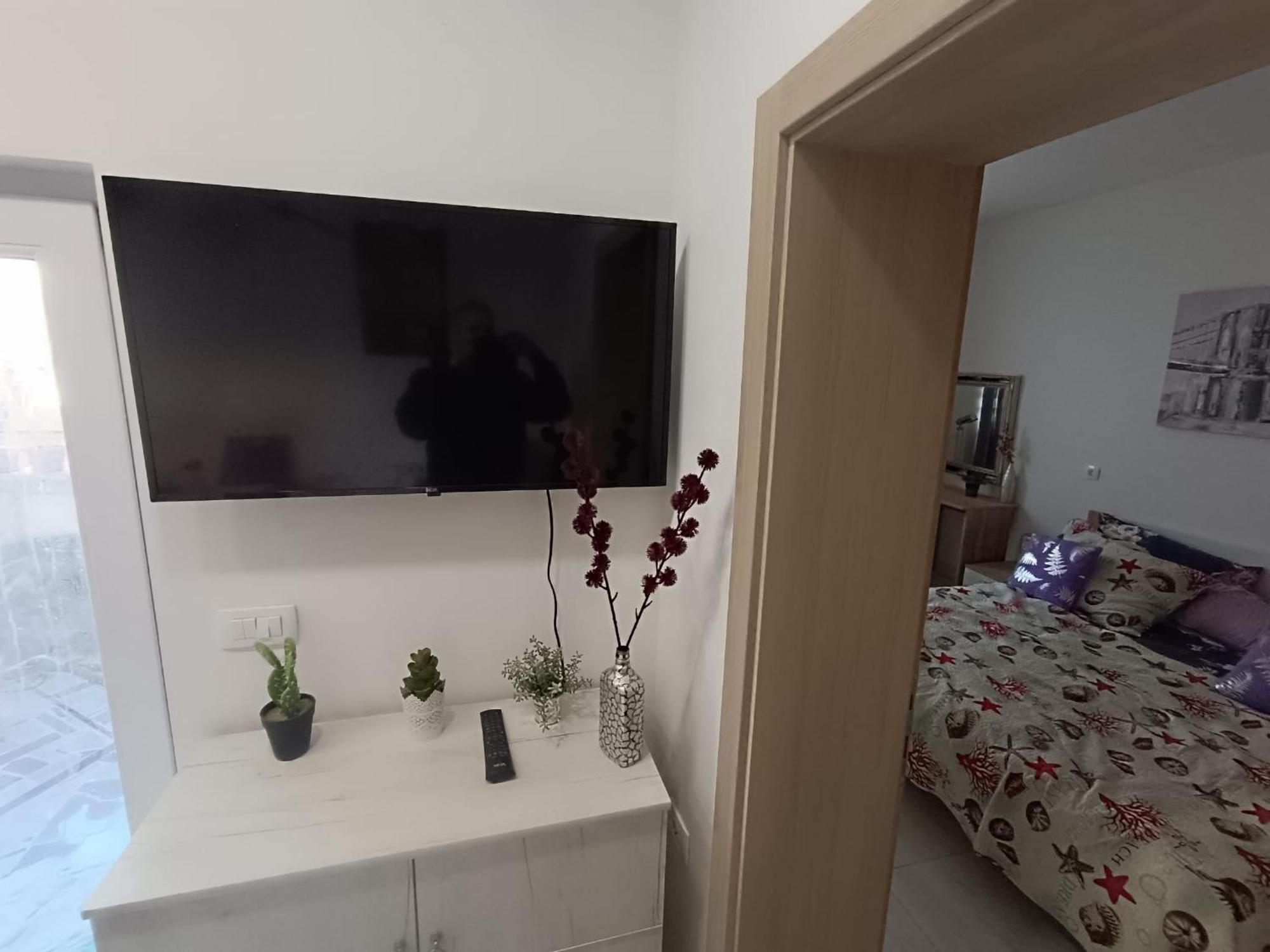 Apartmani Mira 扎达尔 外观 照片