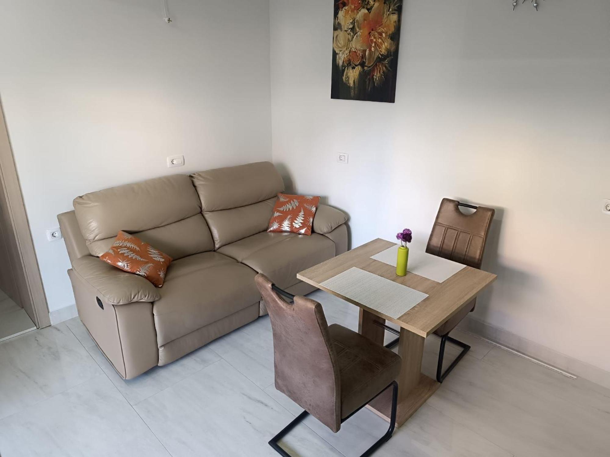 Apartmani Mira 扎达尔 外观 照片